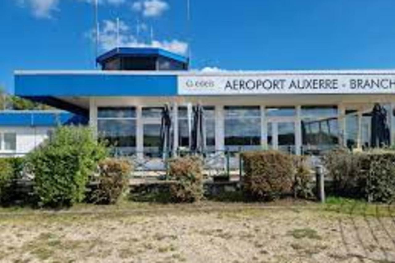 Au Calme Absolu chez Nicolas Chambre calme complet Lindry Exterior foto